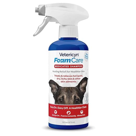 Vetericyn FoamCare Medicated Dog Shampoo - Instant Foaming, Spray-On Hypoallergenic Shampoo, Medicated Formula for Sensitive Skin, Safe for Dogs and Cats. 16 Ounce