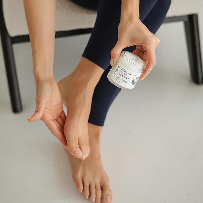 Sleep Aid Magnesium Cream - Valerian Root & Passionflower for Calm - Natural Night Balm for Anxiety & Restful Sleep - With Lavender Oil for Calm Before Bed and Evening Relaxation