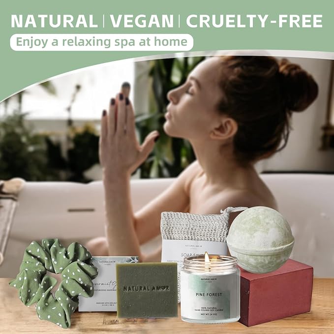 Natural Amor Green Spa Gift Set for Women, Peppermint Forest Bath Gift for her,5pc Bath & Body Gift Including Soap Bar, Candle, Bath Bomb