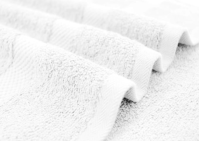 DAN RIVER Bath Towels Set of 4, 27 x 54 Inches, 100% Cotton, Larger & Lighter Weight, Quicker to Dry, Super Soft and Absorbent, Ideal White Towels for Daily Use