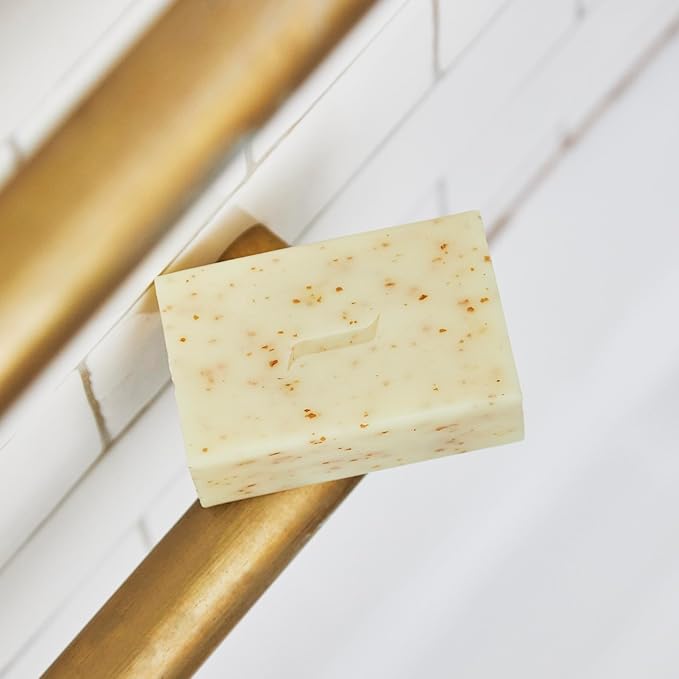 Caswell-Massey Heritage Body Scrub Castile Bar Soap for Men & Women, Exfoliating Natural Soap Bar for All Skin Types, Made with Essential Oils & Plant-Based Formula for Face & Body, 6.4 oz