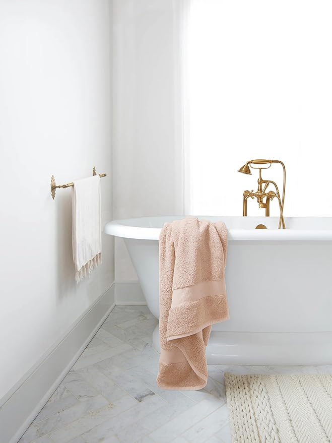Delara Organic Cotton Luxuriously Plush Bath Towel Pack of 4 | GOTS & OEKO-TEX Certified | Premium Hotel Quality Towels | Feather Touch Technology|650 GSM Long Staple|Soft, Quick Dry & Ultra-Absorbent