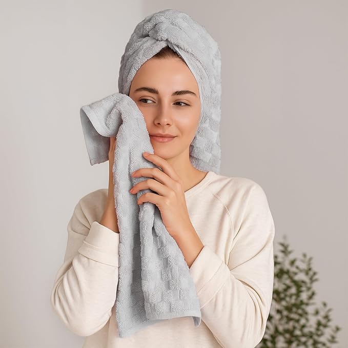 REDKISS 4 Pack Gray Microfiber Bath Towels - Extra Large Waffle Towels Set for Bathroom, Super Absorbent Towel Set of 4 Lagre, Quick Dry Bathroom Towel for Spa, Gym,Travel, Lint Free, Ultra Soft