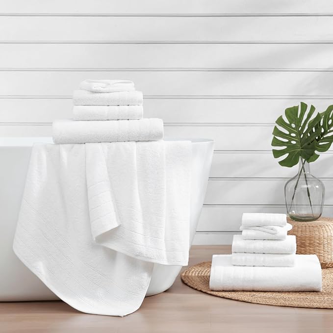 Casa Platino 100% Cotton Luxury Bathroom Towel Set - 12 Pcs - Super Soft, Fluffy & Highly Absorbent - 4 Large Bath Towels, 4 Washcloths, 4 Hand Towels - Complete Family Pack - White Bath Towel Set