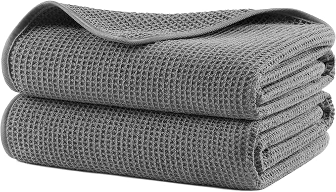 POLYTE 380 GSM Microfiber Oversize Quick Dry Lint Free Waffle Bath Towel for Body, 60 x 30 in, Set of 2