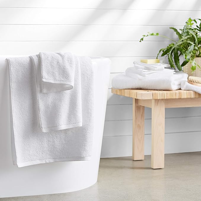 Amazon Basics 100% Cotton Soft Quick-Dry Bath Towel Set, 8-Piece, White, 10" x 7"