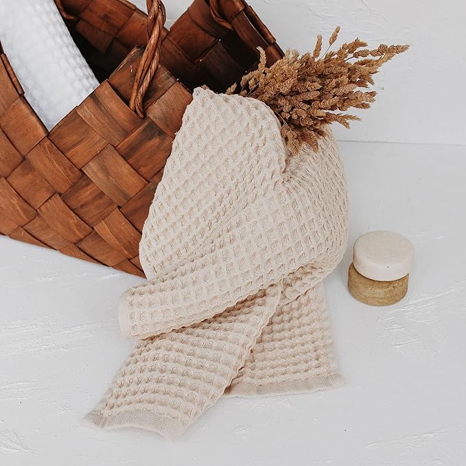 sea me at home Waffle Bath Towel 100% Turkish Cotton - Large Bath Towel (34x67 Inches) Luxurious Spa Towel for Bath, Beach, or Pool Time (Beige)
