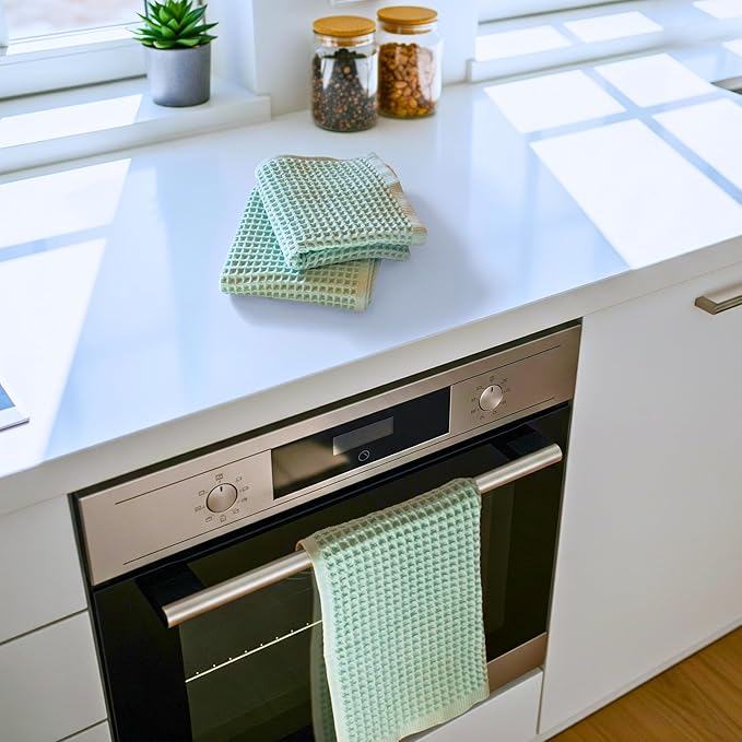 PÜSKÜL Organic Waffle Kitchen Towel 100% Turkish Cotton Set of 3 Ice Green - Premium Quality, Soft, Quick-Dry, Absorbent, Lint-Free Hand Towels 32X16 Inches (3, Ice Green)
