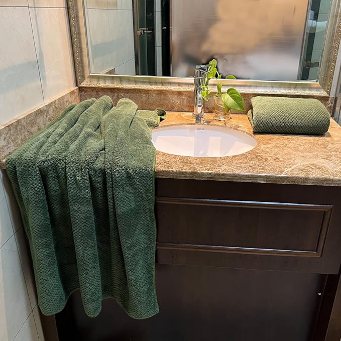 YTYC Towels,29x59 Inches Extra Large Bath Towels for Bathroom Super Soft Quick Dry Light Weight Waffle Microfiber Shower Towels 80% Polyester 20% Nylon (Olive Green,4 Piece)