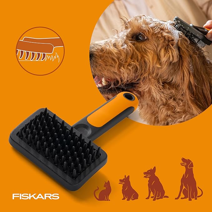 Fiskars Pet Brush