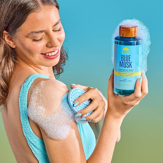 Tree Hut Blue Musk Foaming Gel Wash, Hydrating & Moisturizing Body Wash with Shea Butter & Nourishing Essential Oils, Daily Cleanser for Soft Smooth Skin, 18 fl oz